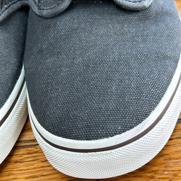 Vans UltraCush gray sneakers with brown leather trim.  Men’s Size 9.5. - Picture 9 of 14